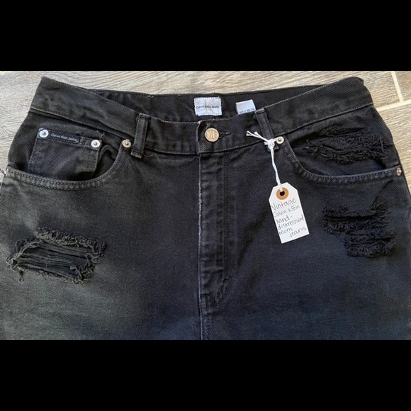 Black distressed 90s Calvin Klein mom jeans - Picture 7 of 7